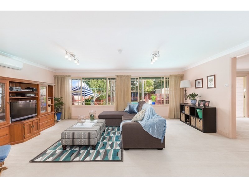 3 Wannyl Road, Kirrawee NSW 2232