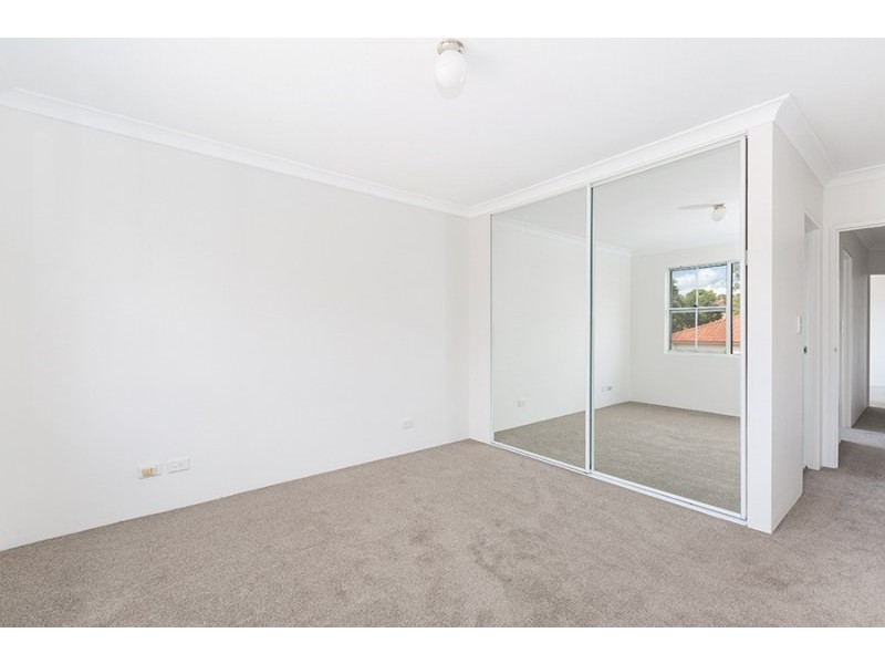 2/18 Daintree Way, Menai NSW 2234