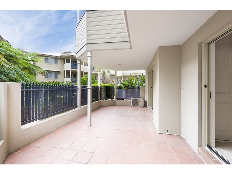 28/84 Glencoe Street, Sutherland NSW 2232
