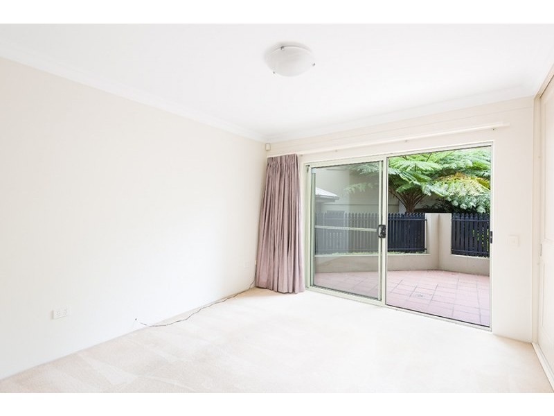 28/84 Glencoe Street, Sutherland NSW 2232