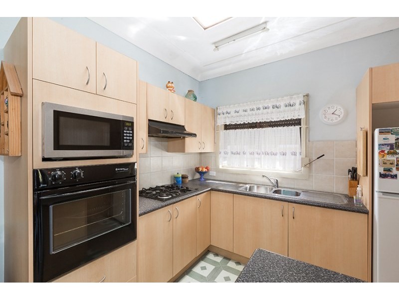 1/23 Eighth Avenue, Loftus NSW 2232