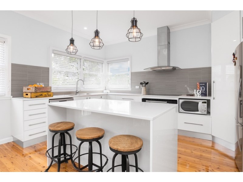 11 Junction Street, Miranda NSW 2228