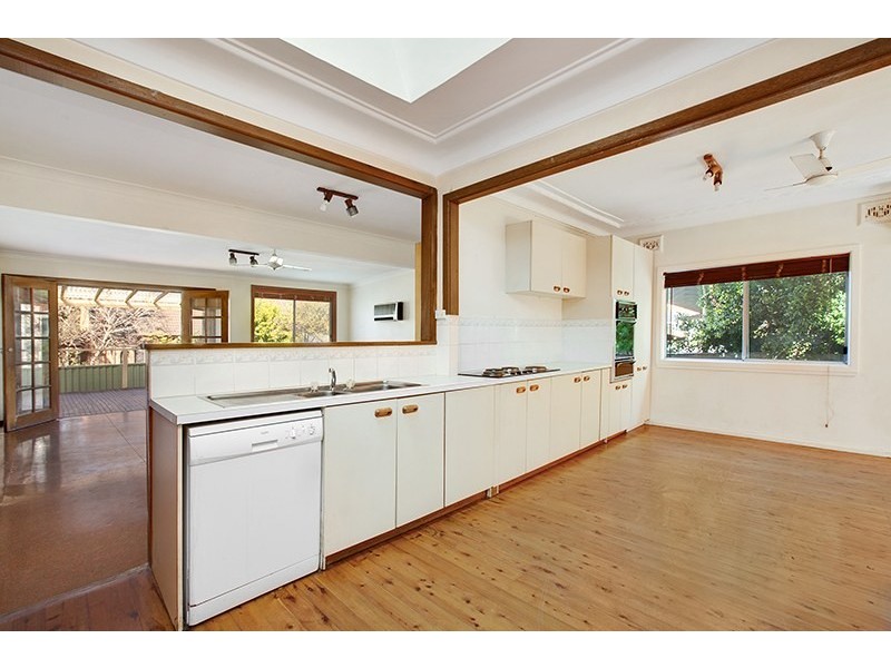 24 Clements Parade, Kirrawee NSW 2232