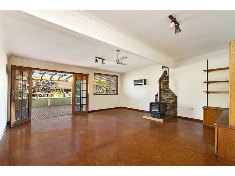 24 Clements Parade, Kirrawee NSW 2232