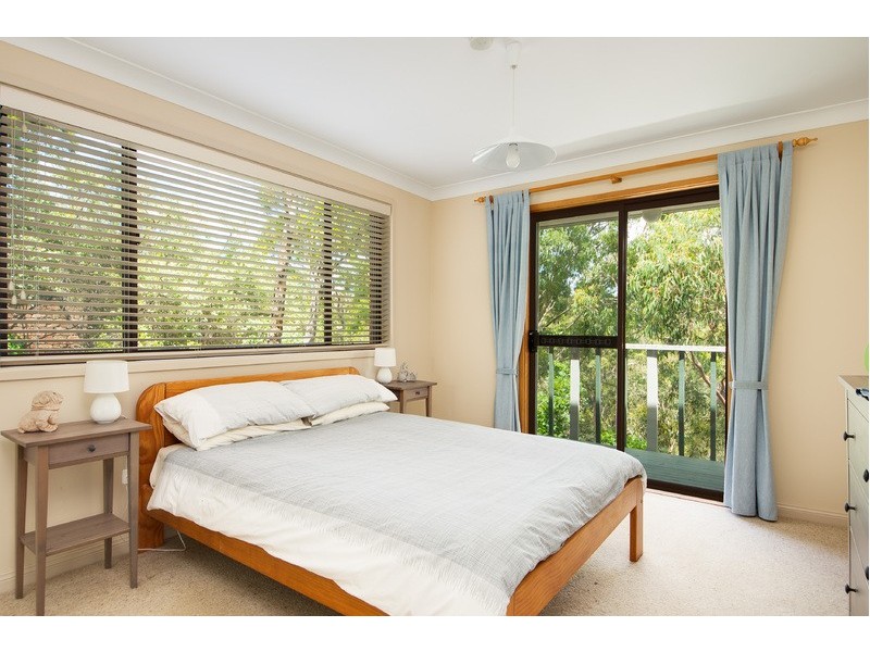 6 Geraldton Place, Yarrawarrah NSW 2233