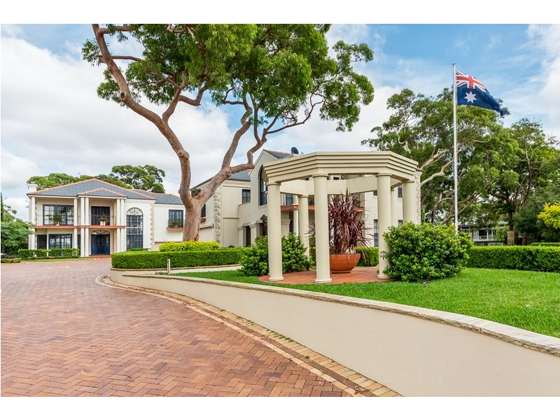 4/2 Matthew Flinders Place, Burraneer NSW 2230