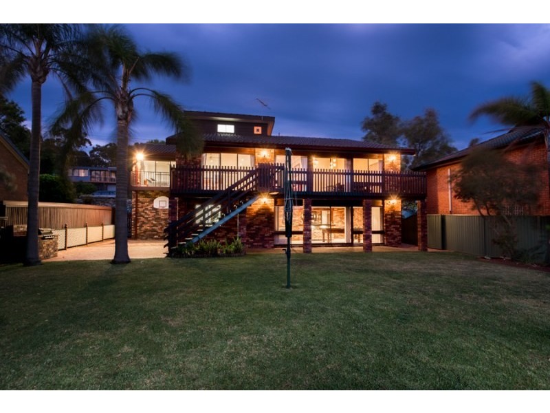 62 Warilda Avenue, Engadine NSW 2233