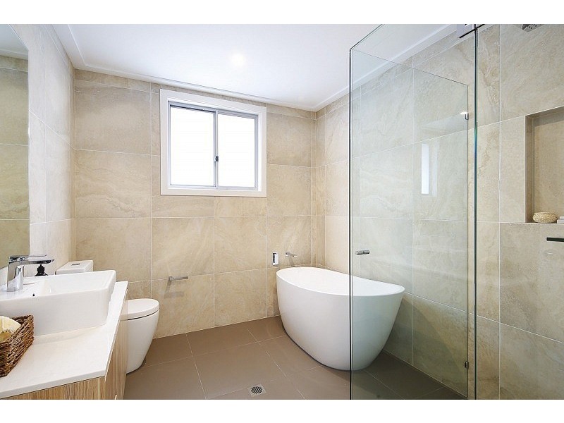 40b Castelnau Street, Caringbah South NSW 2229