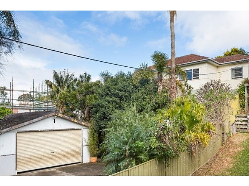 2 Locksley Street, Cronulla NSW 2230
