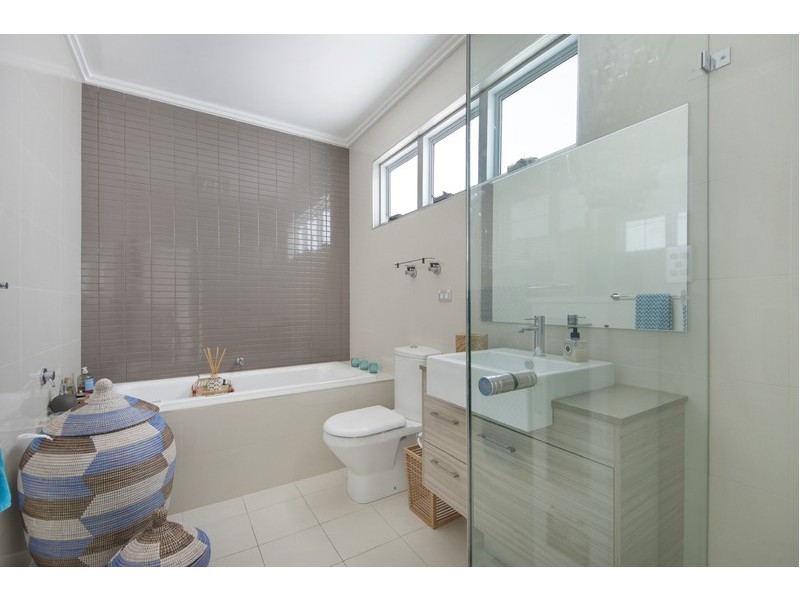 34 Pacific Street, Caringbah NSW 2229