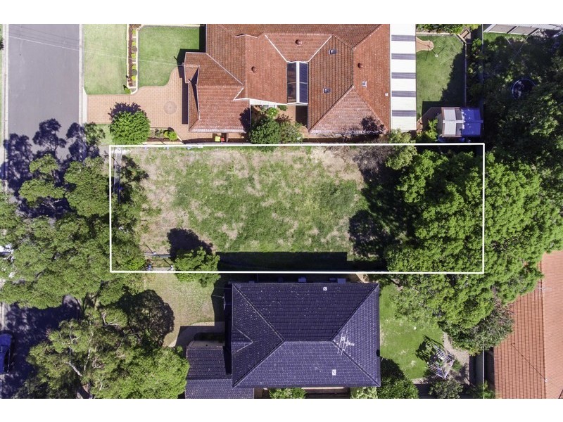 17 Crystal Street, Sylvania NSW 2224