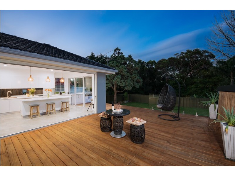 31 Johnston Avenue, Kirrawee NSW 2232