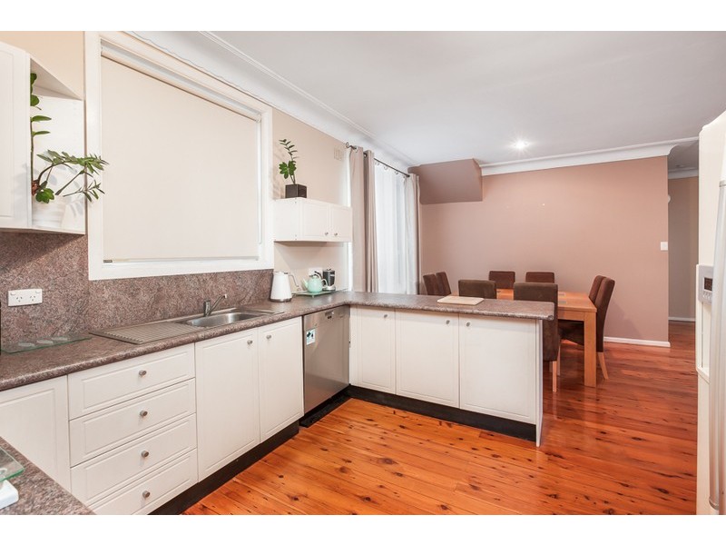 24 Carter Crescent, Gymea Bay NSW 2227