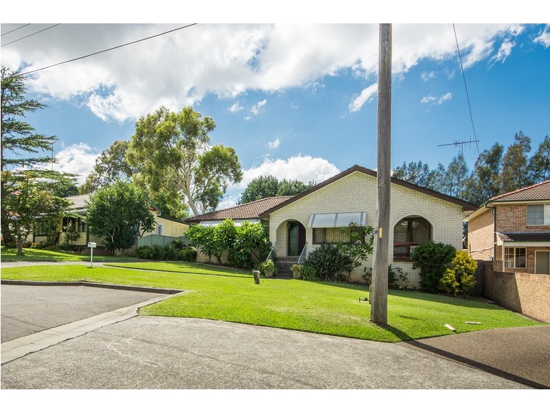 96 Auburn Street, Sutherland NSW 2232