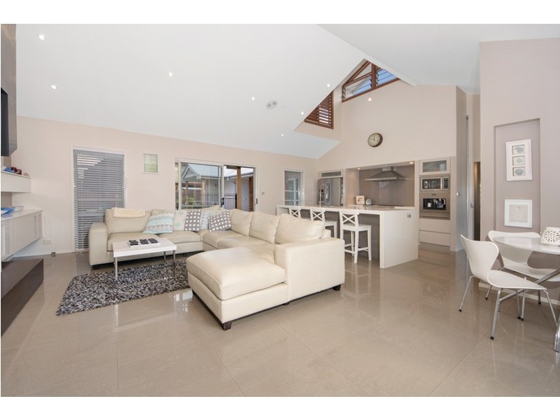 379 Woolooware Road, Burraneer NSW 2230