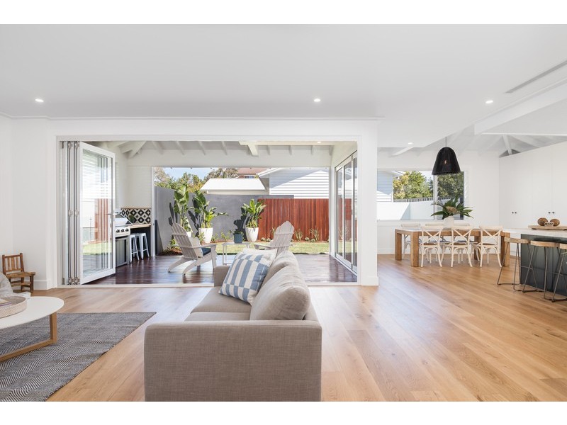 6 Ambyne Street, Woolooware NSW 2230