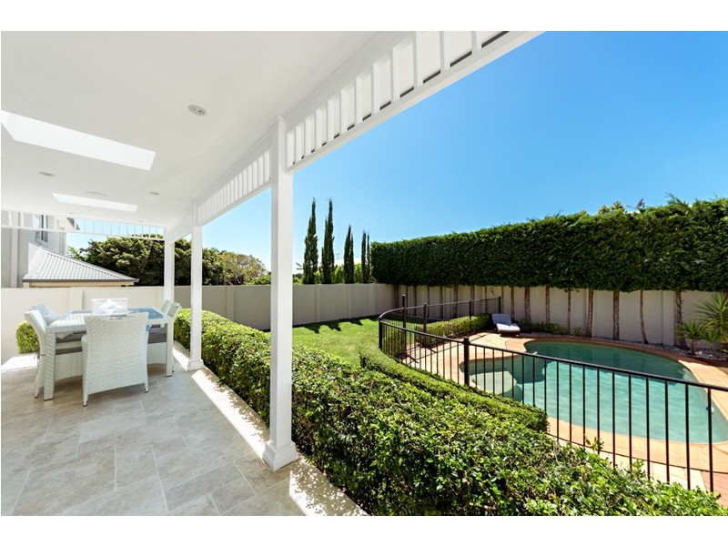 18 Seaview Street, Cronulla NSW 2230