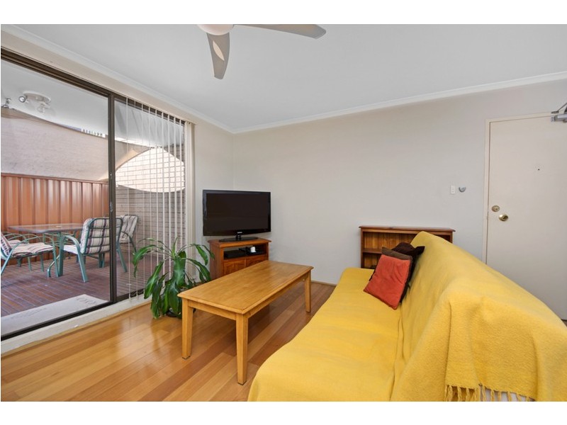 18/94-100 Flora Street, Sutherland NSW 2232