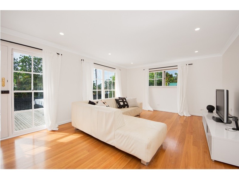 34 Johnston Street, Kirrawee NSW 2232