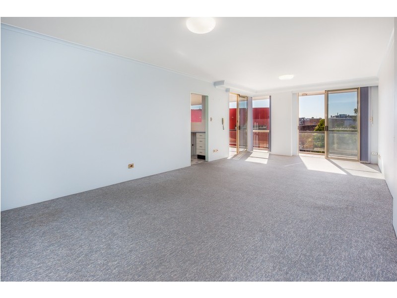 18/1-9 Gray Street, Sutherland NSW 2232