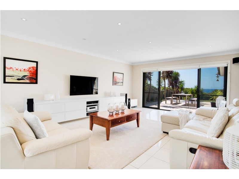 124 Eric Street, Bundeena NSW 2230