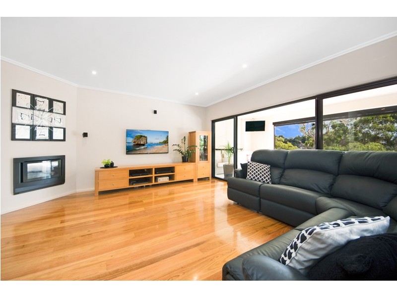 33 Thurlgona Road, Engadine NSW 2233