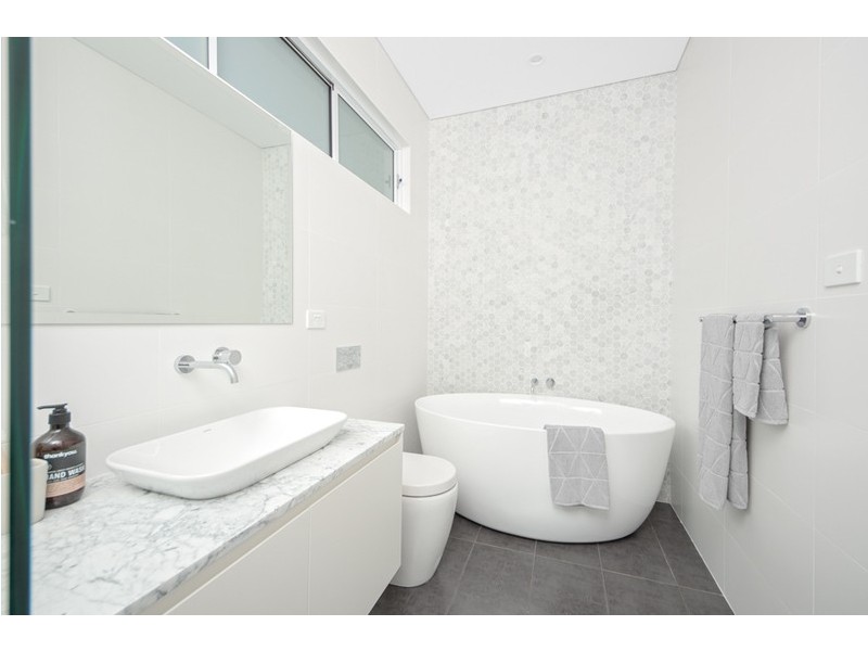 18b Mirral Road, Caringbah South NSW 2229