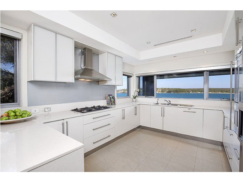 2 Cowra Place, Cronulla NSW 2230