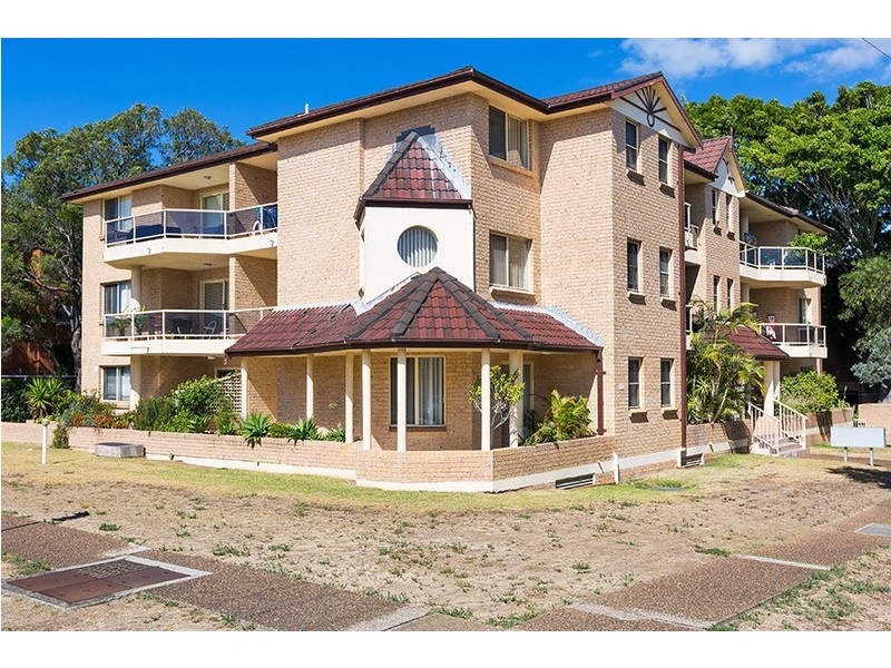 2/69 Elouera Road, Cronulla NSW 2230