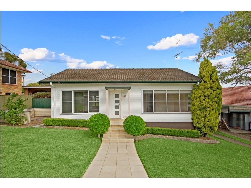 12 Duneba Avenue, Kirrawee NSW 2232