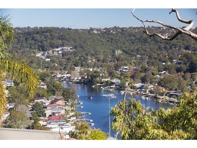 29 Bunbury Avenue, Sutherland NSW 2232