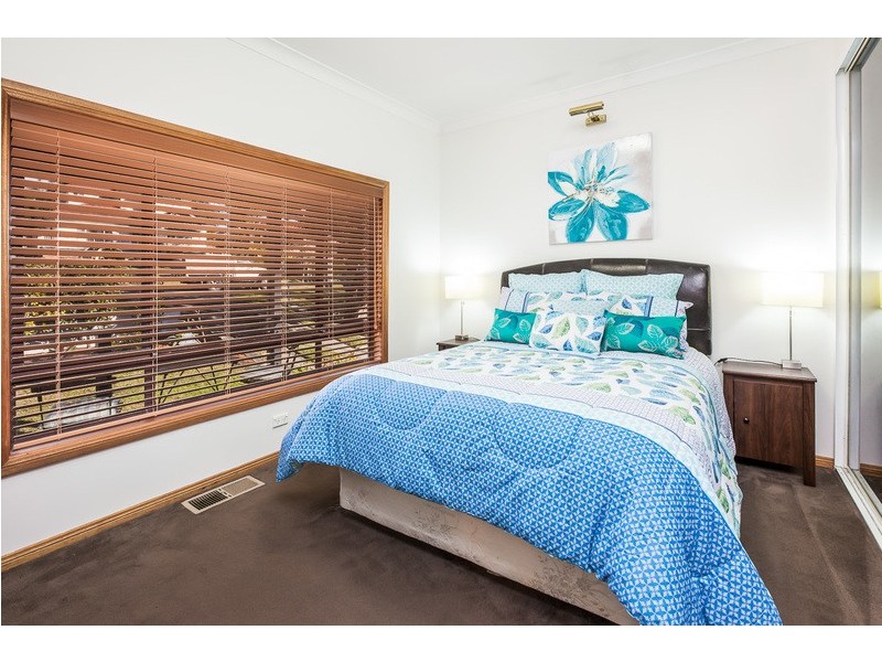 1 Wolstenholme Avenue, Gymea NSW 2227