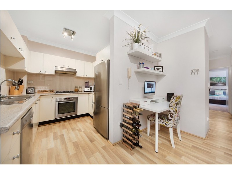 9/20 Leonay Street, Sutherland NSW 2232