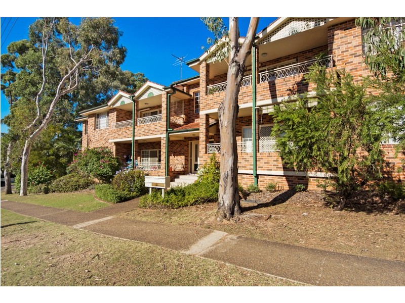 1/1 Sunnyside Avenue, Caringbah NSW 2229