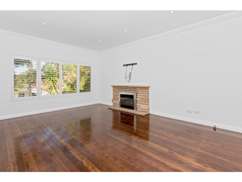 15 Parthenia Street, Caringbah South NSW 2229