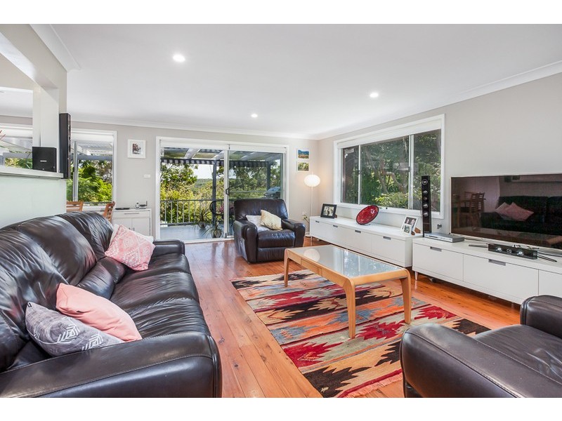 5 Kerr Avenue, Bundeena NSW 2230