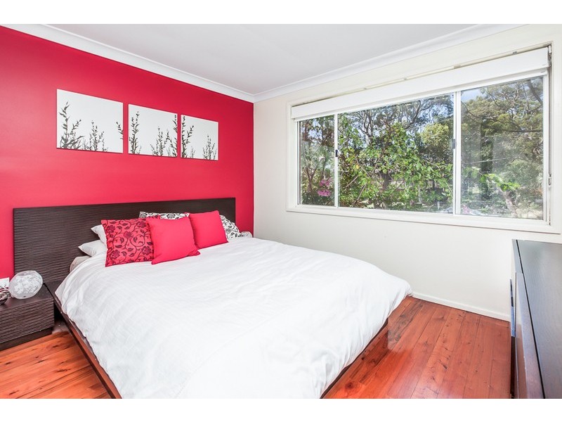 5 Kerr Avenue, Bundeena NSW 2230