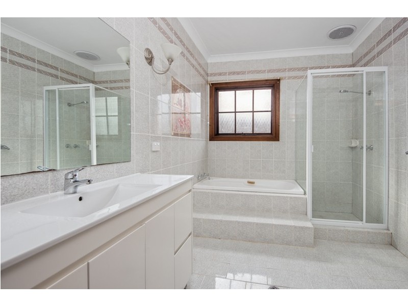 63 Old Ferry Road, Illawong NSW 2234