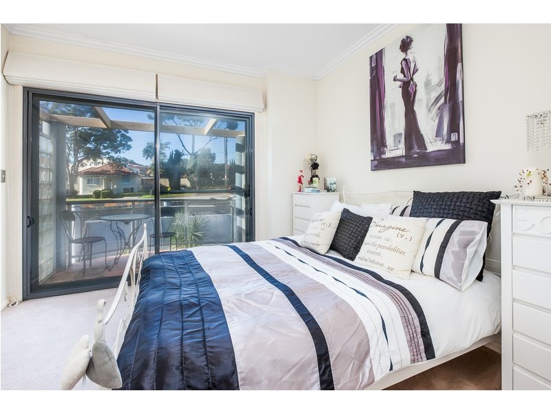 15/6 Mowbray Street, Sylvania NSW 2224