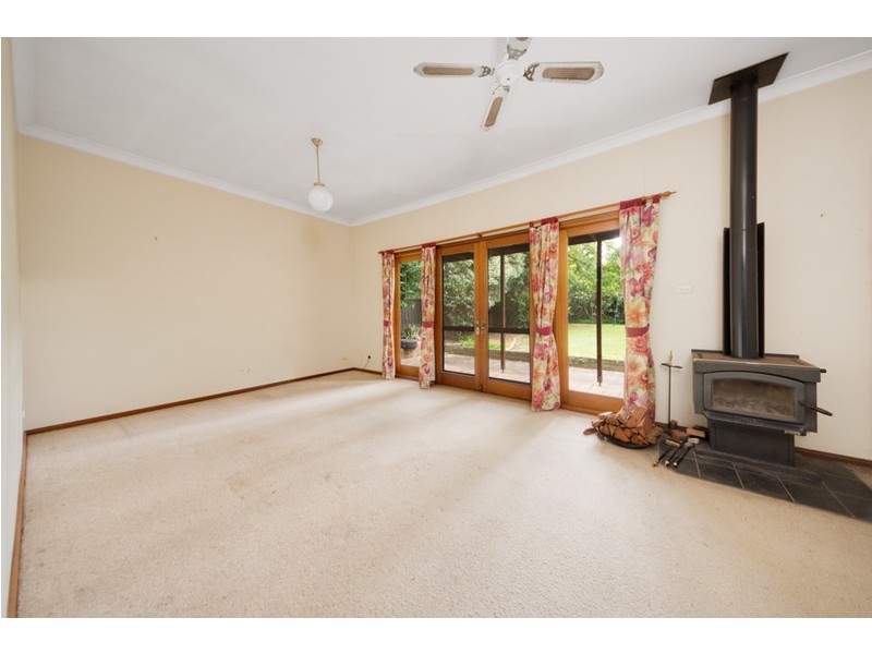 19 Acton Street, Sutherland NSW 2232