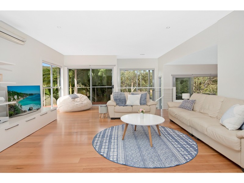 2 Menai Road, Woronora NSW 2232