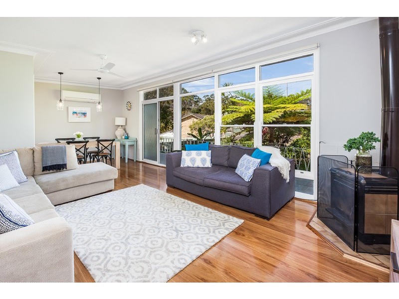 16 Wylie Street, Kirrawee NSW 2232