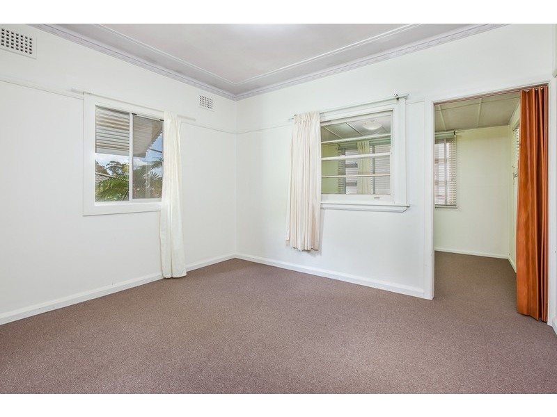 25 Chipilly Avenue, Engadine NSW 2233