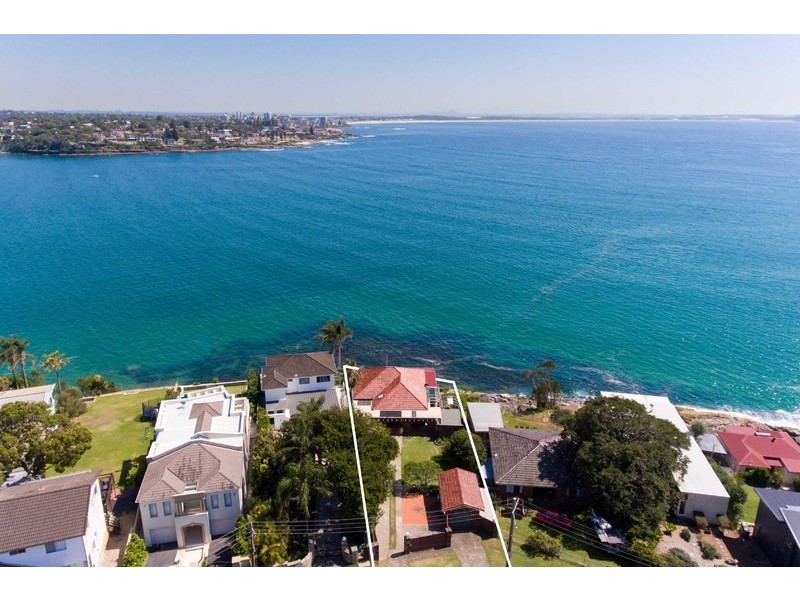 33 Neil Street, Bundeena NSW 2230