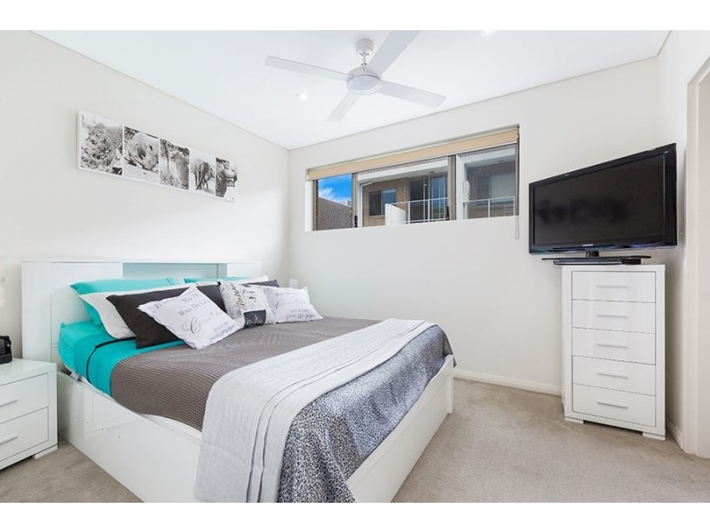 57/137 Willarong Road, Caringbah NSW 2229