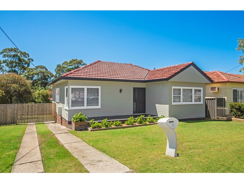 13 Humberstone Avenue, Gymea NSW 2227