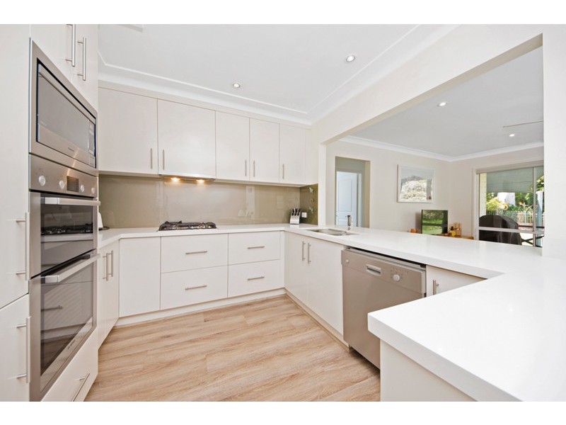 4 Ulinga Place, Engadine NSW 2233