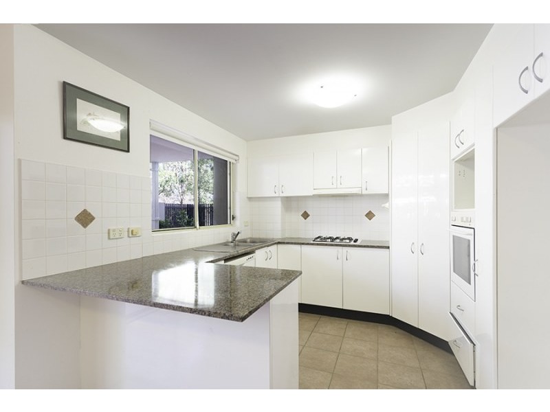 15/84 Glencoe Street, Sutherland NSW 2232