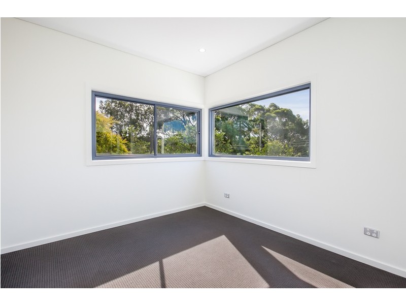 26 Moona Road, Kirrawee NSW 2232