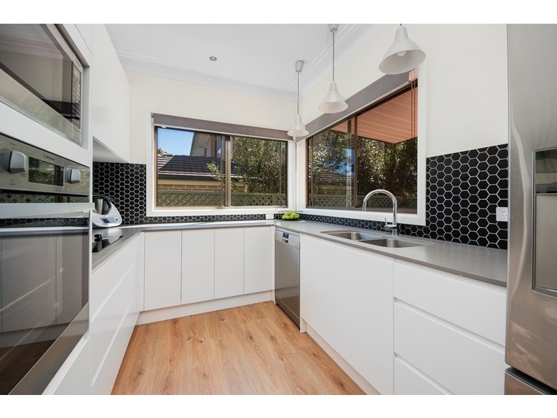 37 Hunter Street, Kirrawee NSW 2232